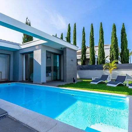 Luxury Lazaro Con Piscina Climatizada * サンタ・ウルスラ