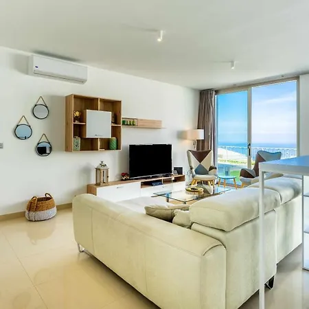 ヴィラ Luxury Lazaro Con Piscina Climatizada *