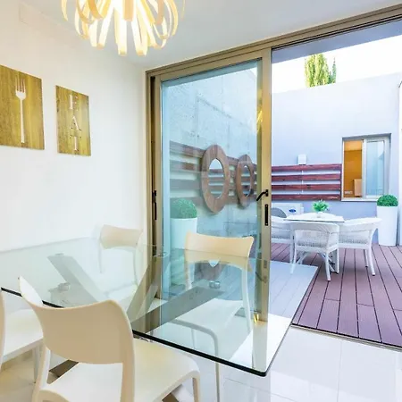 ヴィラ Luxury Lazaro Con Piscina Climatizada