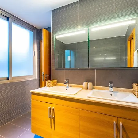 Luxury Lazaro Con Piscina Climatizada ヴィラ サンタ・ウルスラ