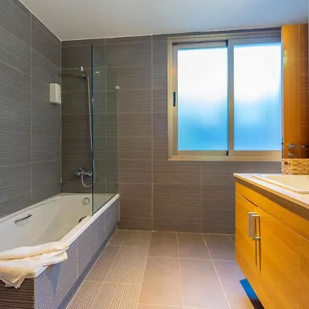 Luxury Lazaro Con Piscina Climatizada サンタ・ウルスラ